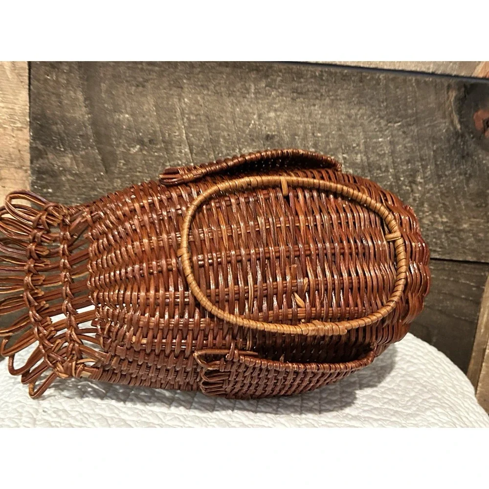 Vtg Woven Wicker Rattan Thanksgiving Turkey Basket Fall Centerpiece Brown Holidy